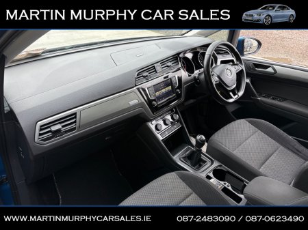 2016 Volkswagen Touran COMFORTLINE 1.6 TDI 110 BHP €12,950 thumbnail