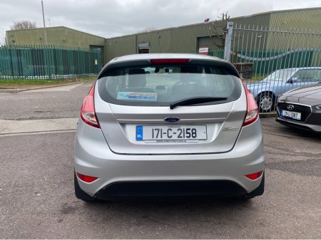 2017 Ford Fiesta - thumbnail 7