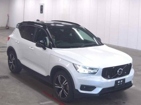 2020 Volvo XC40 2.0T5 R-DESIGN 5DR ESTATE AUTO // STUNNING CAR LOADED WITH EXTRAS // BUY WITH CONFIDENCE AA AND SIMI APPROVED DEALER 2026 // FINANCE ARRANGED // ALL TRADE INS WELCOME //