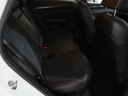 2022 Hyundai Tucson *109* N LINE T-GDI PHEV 4X4 €29,995 thumbnail