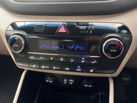 2018 Hyundai Tucson - thumbnail 37