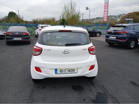 2016 Hyundai i10 MANUAL CLASSIC 4DR €8,500