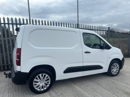 2021 Peugeot Partner - photo 4