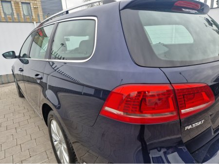 2012 Volkswagen Passat - thumbnail 8