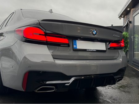 2022 BMW 3 Series 520D AUTO M SPORT €44,950 thumbnail