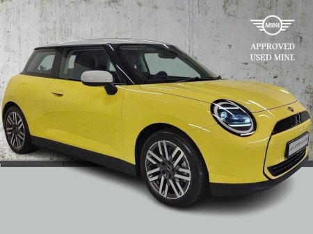2024 MINI Hatch Cooper E €23,975 thumbnail