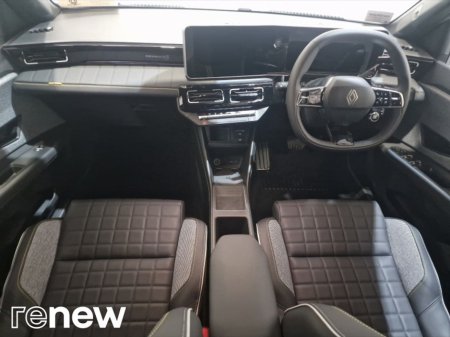 2025 Renault 4 iconic 52kWh 150hp €35,995