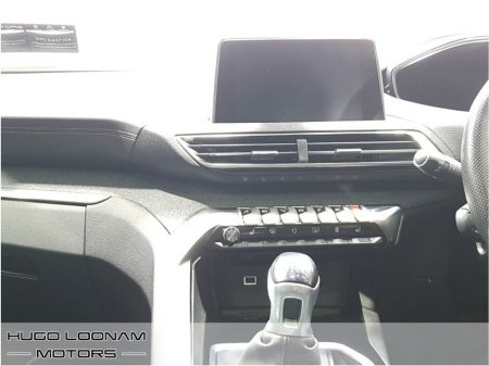 2020 Peugeot 3008 ALLURE 1.5 BLUE HDI 130 6 6.2 4DR €21,995 thumbnail