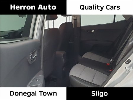 2024 Kia Stonic - thumbnail 5