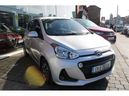 2017 Hyundai i10 - thumbnail 1