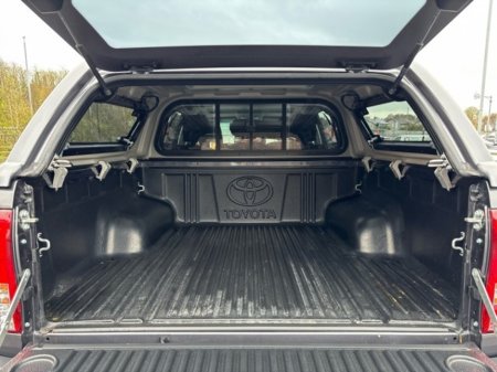 2026 Toyota Hilux - thumbnail 10