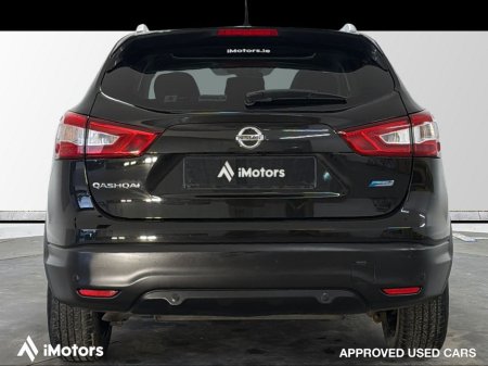 2017 Nissan Qashqai 1.2 SV Premium 17 4DR €11,900