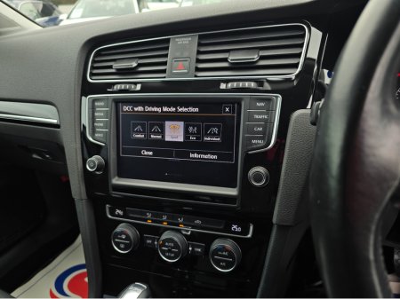 2017 Volkswagen Golf 1.4 HIGHLINE EDITION ALCANTARA SEATS REVERSING CAMERA - SIMI DEALER - LOW ROAD TAX BAND €16,750 thumbnail