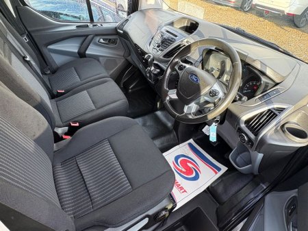 2018 Ford Transit - thumbnail 3