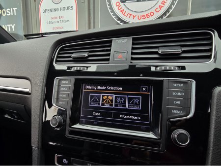 2015 Volkswagen Golf 2.0 TSI R 4X4 300PS 5DR €22,950 thumbnail