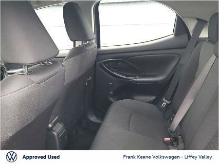 2023 Toyota Yaris LUNA 1.5 HYBRID *ONE OWNER* *IRISH CAR* *12 MONTHS FRANK KEANE WARRANTY* *PCP FINANCE AVAILABLE* €22,995 thumbnail