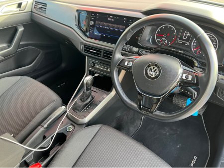 2019 Volkswagen Polo 1.0 TSI Automatic DSG tiny mileag €16,900 thumbnail