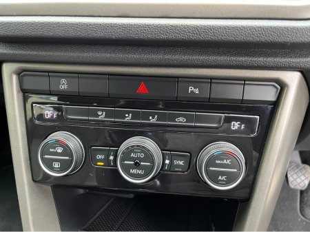 2021 Volkswagen T-Roc - thumbnail 17