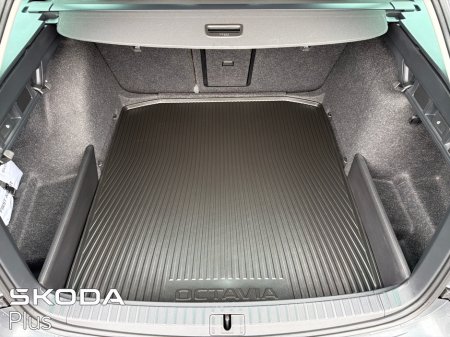 2025 Skoda Octavia - thumbnail 10
