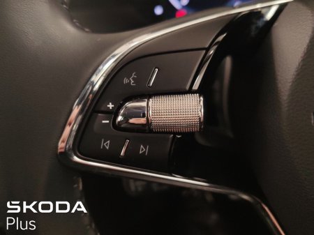 2023 Skoda Superb AMBITION 2.0 TDI 150HP 5DR €32,250 thumbnail