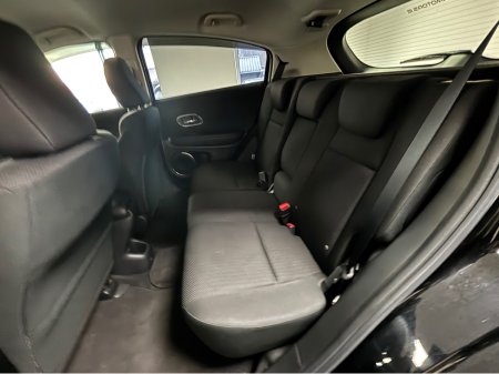 2017 Honda Vezel - thumbnail 8