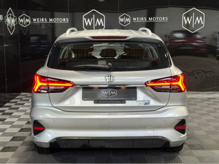 2024 MG 5 MG5 LONG RANGE - 5DR AUTO IRISH CAR JUST SERVICED IN MG €22,950 thumbnail