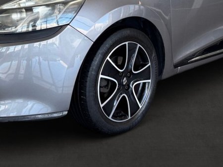 2015 Renault Clio - thumbnail 10