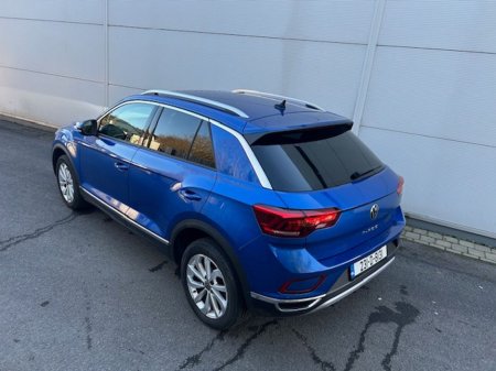 2023 Volkswagen T-Roc - thumbnail 4