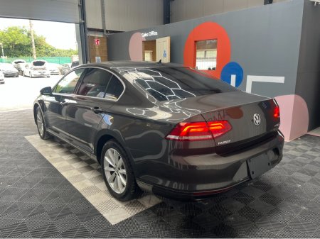 2016 Volkswagen Passat €16950! 2016 PASSAT AUTOMATIC 1.4 TSI COMFORT LINE  / 65k KMs / REVERSE CAMERA , ADAPTIVE CRUISE & MORE €16,950