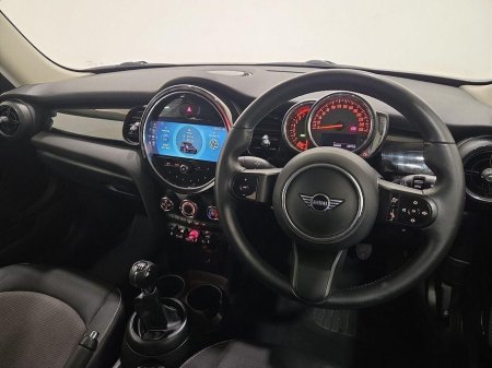 2021 MINI Hatch - thumbnail 6