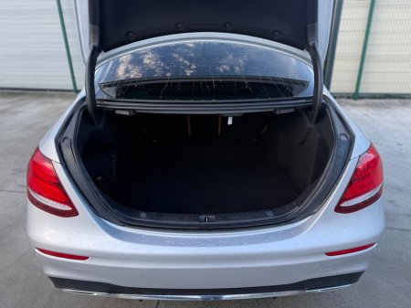 2018 Mercedes-Benz E Class E 220 D AMG LINE A/T €20,950 thumbnail