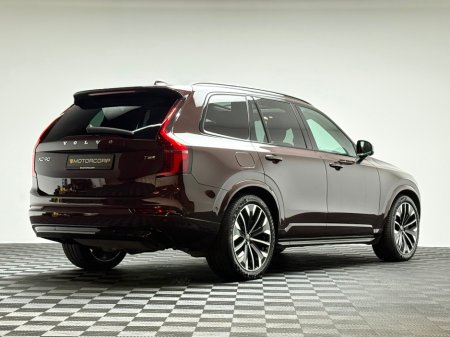 2025 Volvo XC90 PLUS T8 RECHARGE 2.0 PHEV AWD *7 SEATER* €81,990 thumbnail