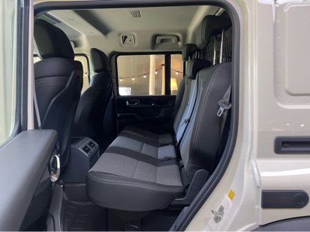 2025 INEOS Grenadier 5-Seat Commercial (N1) €79,995 thumbnail