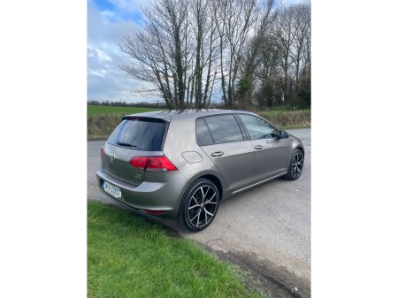 2014 Volkswagen Golf 1.6 TDI 90HP TRENDLINE €9,750 thumbnail