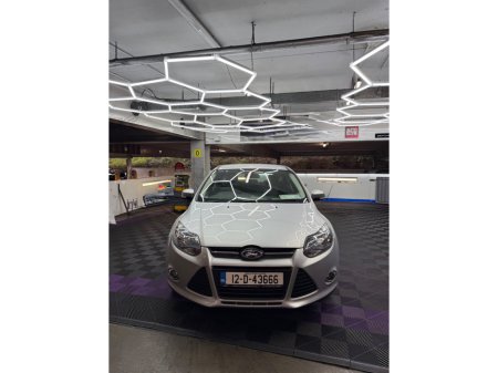 2012 Ford Focus - thumbnail 3