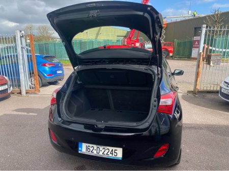 2016 Hyundai i30 - thumbnail 8