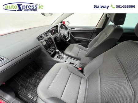 2020 Volkswagen Golf - thumbnail 16