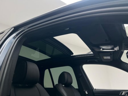 2022 BMW X5 45E M SPORT XDRIVE €66,990 thumbnail