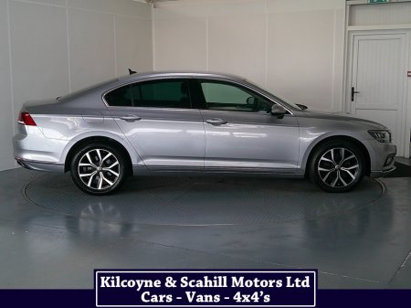 2021 Volkswagen Passat - photo 9