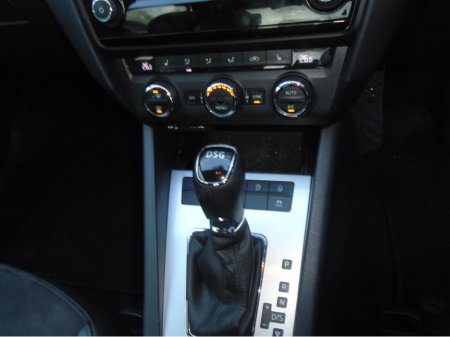 2016 Skoda Octavia 1.4 TSI SE L 150PS 5DR AUTO €11,999 thumbnail