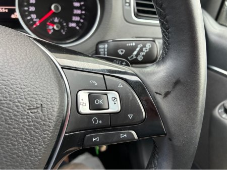 2014 Volkswagen Polo - thumbnail 16