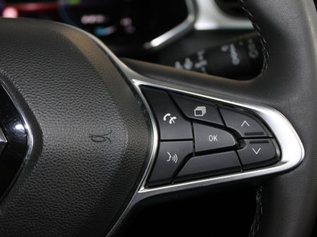 2021 Renault Captur E-tech P S Edition E-tech Plug-in Hybri €19,499 thumbnail