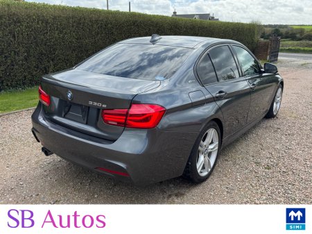 2016 BMW 3 Series - view 4