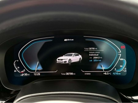 2022 BMW 5 Series - thumbnail 5