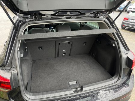 2021 Volkswagen Golf - thumbnail 8