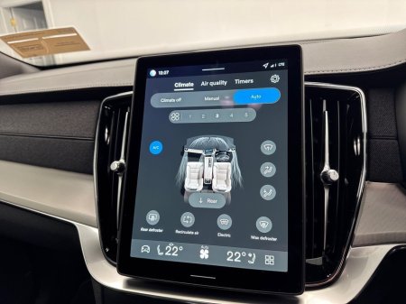 2026 Volvo XC90 - thumbnail 20