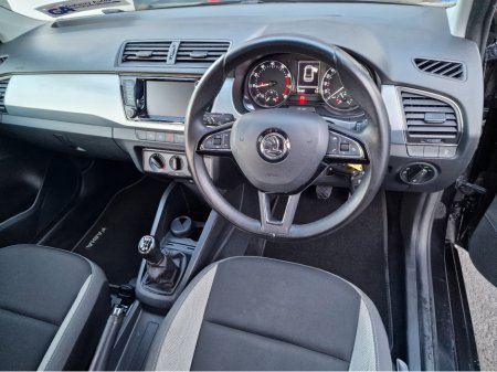2017 Skoda Fabia AMBITION 1.0 MPI-101K KM ONLY NEW NCT €9,950 thumbnail