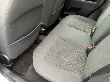 2006 Ford Fiesta GHIA 1.4 5DR AUTO €2,950 thumbnail