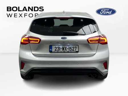 2023 Ford Focus - thumbnail 12