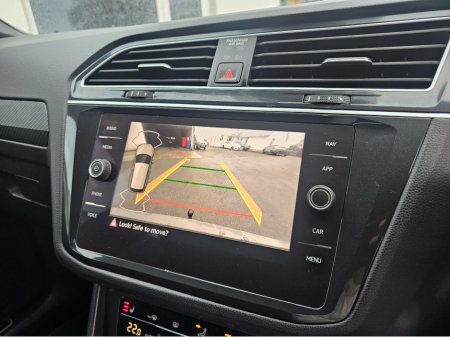 2021 Volkswagen Tiguan DEPOSIT TAKEN €32,950 thumbnail